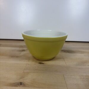 Vintage Pyrex Yellow 1 1/2 401 Small Mixing Bowl Primary Color USA
